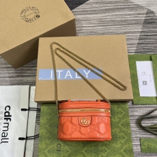 Gucci Satchel Bags